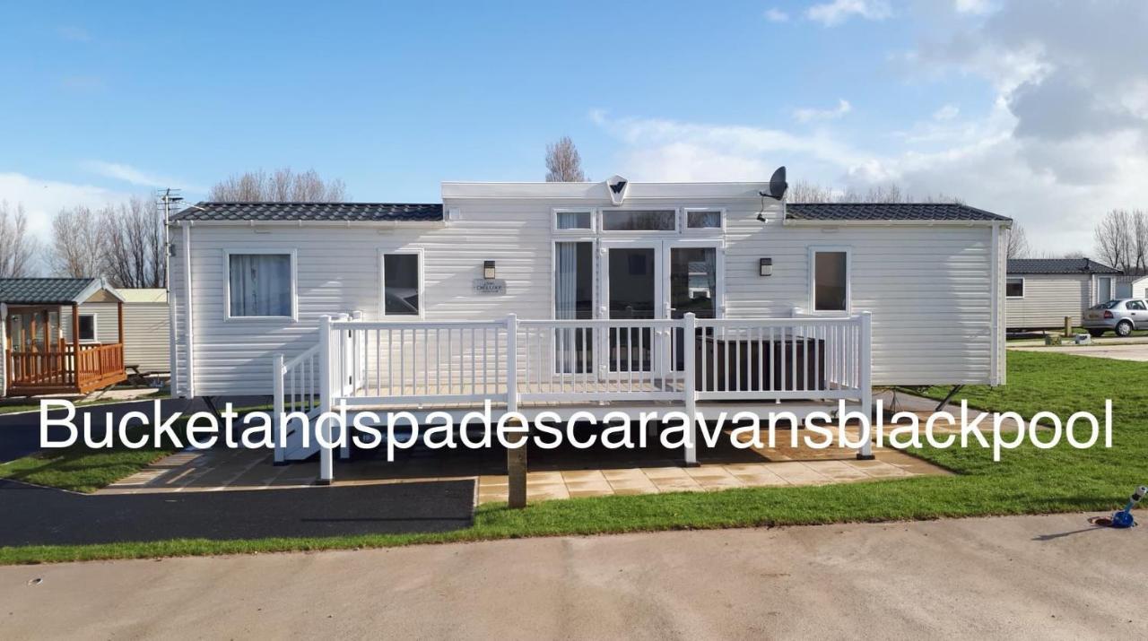 Blackpool Caravans Marton Mere Exterior foto