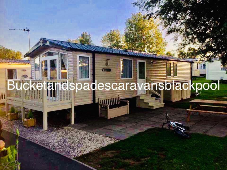 Blackpool Caravans Marton Mere Exterior foto