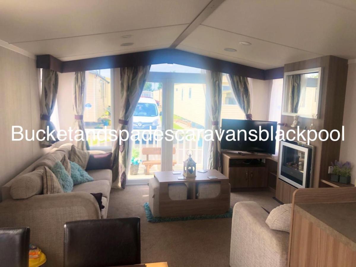 Blackpool Caravans Marton Mere Exterior foto